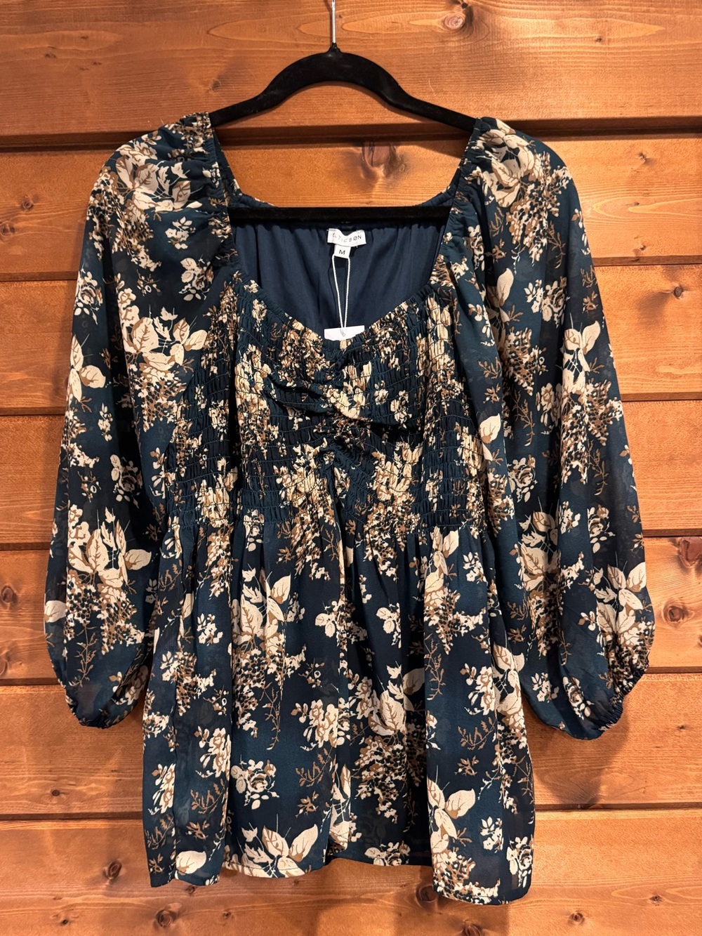 NWT Floral Fenna Smocked Top